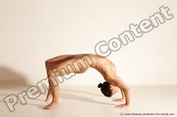 Modern Aerobic reference poses of Estera